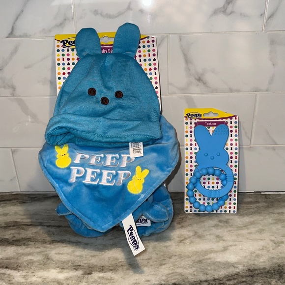 PEEPS Baby Bunny Rabbit Blue Set Includes Baby Hat, Bib, Booties & Teether NEW - Picture 1 of 6